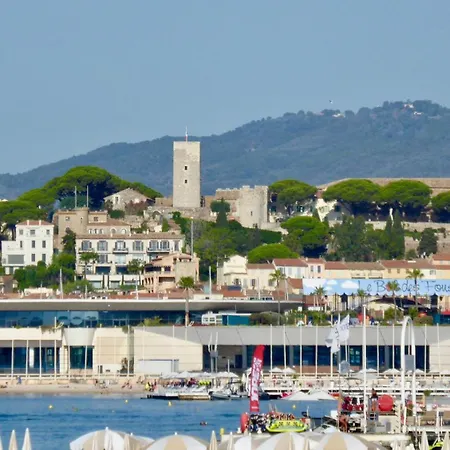 Large 2-room - Wifi, Air Conditioning * Cannes