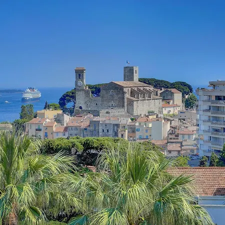 Large 2-room - Wifi, Air Conditioning *