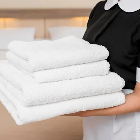 Large 2-room - Wifi, Air Conditioning Cannes