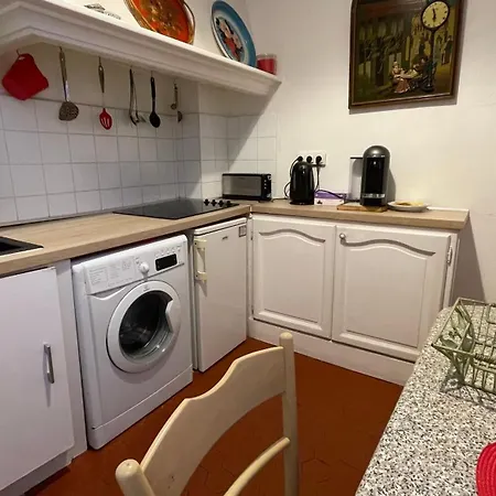 Large 2-room - Wifi, Air Conditioning